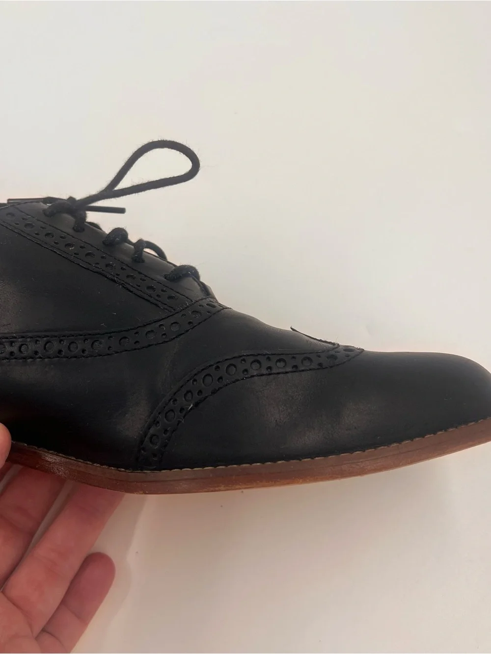 Cole Haan‎ Men’s Leather Wingtip Oxfords Black 10.5B Brogue D35722 Lace-Up